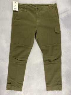 PAUL SMITH MEN'S MILITARY TROUSER. SIZE: 34, MADE FROM: 98% COTTON 2% ELASTANE. RRP: £155