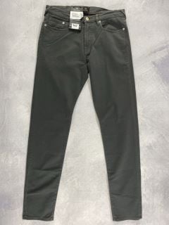 PAUL SMITH MEN'S TAPERED FIT JEAN. SIZE: 31, MADE FROM: 98% ORGANIC COTTON 2% ELASTANE. RRP: £140