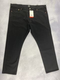 PAUL SMITH MEN'S STANDARD FIT JEAN. SIZE: 40, MADE FROM: 76% COTTON 22% POLYESTER 1% RAYON 1% POLYURETHANE - WOVEN BL. RRP: £120