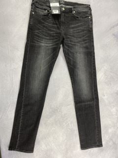 PAUL SMITH MEN'S SLIM FIT JEAN. SIZE: 32, MADE FROM: 95% COTTON 4% POLYESTER 1% ELASTANE - WOVEN BLACK DENIM 15.5. RRP: £105