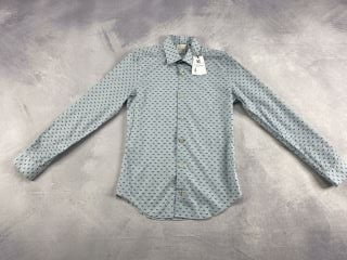 PAUL SMITH GENT'S S/C SUPER SLIM SHIRT. SIZE: 15, MADE FROM: 100% ORGANIC COTTON. RRP: £200