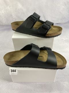 BIRKENSTOCK ARIZONA BLACK UK SIZE 9