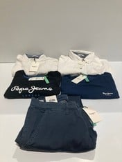 5 X PEPE JEANS GARMENTS VARIOUS SIZES AND MODELS INCLUDING PEPE JEANS BLUE T-SHIRT SIZE XL - LOCATION 10A.