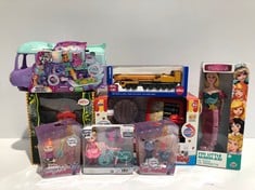 8 X VARIETY OF TOYS INCLUDING MY LITTLE PONY - LOCATION 44A.