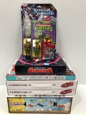 9 X ASSORTED TOYS INCLUDING LEONARDO NINJA TURTLE - LOCATION 49C.