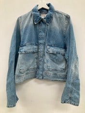 PREMIUM DESIGNER DENIM JACKET SIZE S - LOCATION 48C.