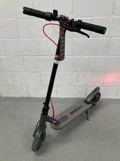 ELECTRIC SCOOTER DUCATI PRO 1 EVO BLACK COLOUR (P.V.P. 450€).