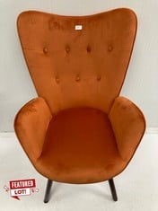 ORANGE ARMCHAIR WITH DARK BROWN LEGS (P.V.P. 159.99€)