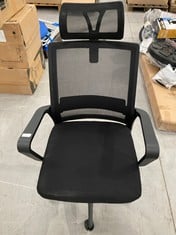 ERGONOMIC OFFICE CHAIR BLACK COLOUR.