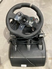 LOGITECH G920 XBOX STEERING WHEEL AND PEDALS .