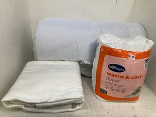 QTY OF BEDDING ITEMS TO INCLUDE SILENTNIGHT WARM & COSY DUVET SIZE - DOUBLE 15 TOG & DREAMCATCHER FITTED WASHABLE ELECTRIC BLANKET: LOCATION - B1