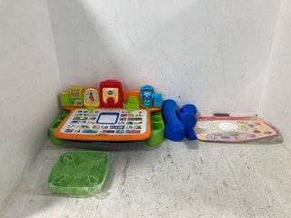 VTECH LEARN & DRAW ACTIVITY DESK: LOCATION - B3