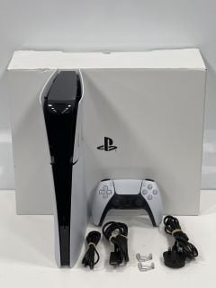 SONY PLAYSTATION 5 (SLIM) DIGITAL EDITION 1 TB GAMES CONSOLE IN WHITE: MODEL NO CFI-2016 (BOXED WITH ACCESSORIES) [JPTM126804] THIS PRODUCT IS FULLY FUNCTIONAL AND IS PART OF OUR PREMIUM TECH AND ELE