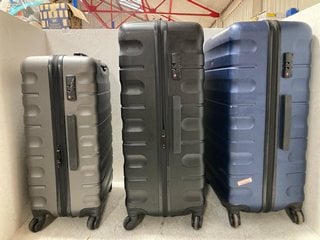 3 X JOHN LEWIS AND PARTNERS TRAVEL SUITCASES TO INCLUDE ANYDAY SUITCASE IN DARK BLUE SIZE - M: LOCATION - A4