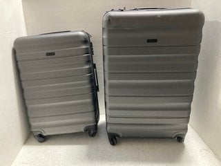 2 X JOHN LEWIS AND PARTNERS TRAVEL LUGGAGE ITEMS TO INCLUDE ANYDAY SUITCASE IN GREY SIZE - M & ANYDAY TRAVEL SUITCASE IN GREY SIZE - L: LOCATION - A7