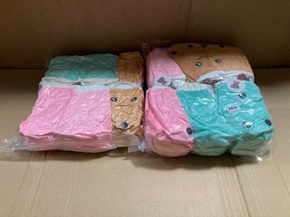 4 X PACK OF ASSORTED SQUISHMALLOW MINI PLUSHIES: LOCATION - A13