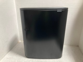 BRABANTIA 2 INNER 30L BUCKET TOUCH BIN HI - RRP - £149: LOCATION - B20