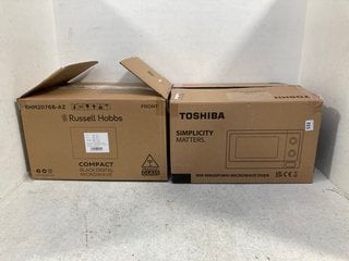 2 X ASSORTED TOSHIBA AND RUSSELL HOBBS MICROWAVE OVEN/DIGITAL MICROWAVE: LOCATION - B9