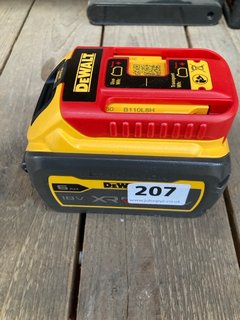 (COLLECTION ONLY) DEWALT 18V XR FLEX VOLT RECHARGEABLE LITHIUM-ION BATTERY: LOCATION - BR8