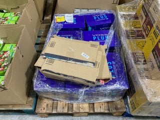 PALLET OF VOSS PLUS 500ML BOTTLES OF WATER: LOCATION - A2 (KERBSIDE PALLET DELIVERY)