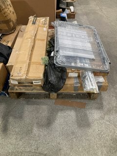 PALLET OF ASSORTED ITEMS TO INCLUDE VILEDA SPRINT 20 3-TIER AIRER & VASAGLE SIDE TABLE: LOCATION - A4 (KERBSIDE PALLET DELIVERY)