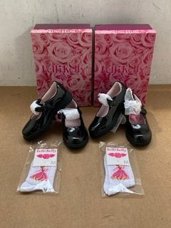 2 X PAIRS OF LELLI KELLY CHILDRENS 'LUCY' PATENT LEATHER SHOES WITH VELCRO STRAP IN BLACK - SIZE UK 12: LOCATION - J4