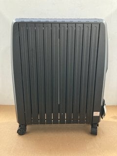 VONHAUS 2500W OIL FILLED RADIATOR WITH DIGITAL DISPLAY IN BLACK - RRP £129.99: LOCATION - J4