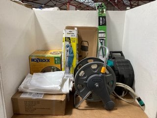 8 X OUTDOOR/GARDEN ITEMS TO INCLUDE KARCHER HIGH PRESSURE WASHER SAND/WET BLASTING SET ACCESSORY: LOCATION - J19