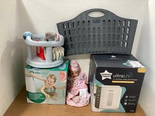 QTY OF CHILD ITEMS TO INCLUDE BEBE CONFORT BABY BATH SEAT: LOCATION - I12