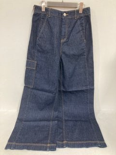 WHISTLES WOMENS WIDE LEG CARGO JEANS IN DARK DENIM UK SIZE 10 - RRP £119: LOCATION - FRONT BOOTH