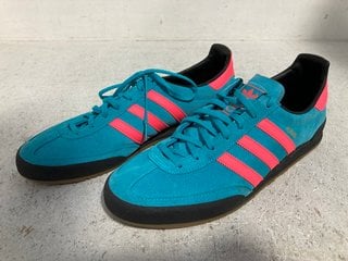 ADIDAS ORIGINALS MENS JEANS LACE UP TRAINERS IN TURQUOISE/PINK - SIZE UK 11: LOCATION - H16