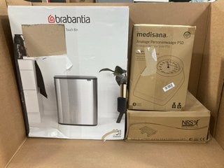 3 X HOUSEHOLD ITEMS TO INCLUDE BRABANTIA 60 LITRE BO TOUCH BIN IN PLATINUM: LOCATION - E3