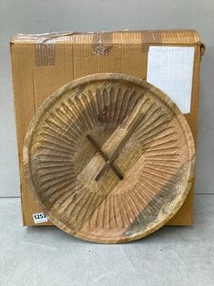 DEEVENA MANGO WOOD CLOCK - NATURAL - RRP £95: LOCATION - BR9