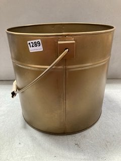 MOSAT IRON FIRESIDE BUCKET - ANTIQUE BRASS - ONE SIZE - RRP £55: LOCATION - CR8