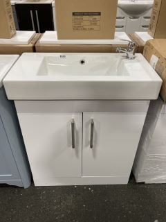 (COLLECTION ONLY) FLOOR STANDING 2 DOOR SINK UNIT IN WHITE WITH A 700 X 360MM 1TH CERAMIC BASIN COMPLETE WITH A MONO BASIN MIXER TAP & CHROME SPRUNG WASTE - RRP £735: LOCATION - A5