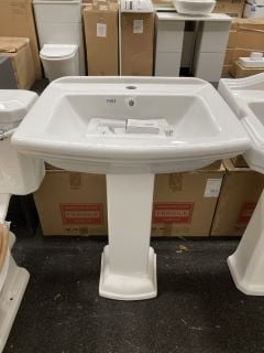 (COLLECTION ONLY) 610MM WIDE 1TH CERAMIC BASIN WITH FULL PEDESTAL COMPLETE WITH A MONO BASIN MIXER TAP & CHROME SPRUNG WASTE - RRP £540: LOCATION - A6