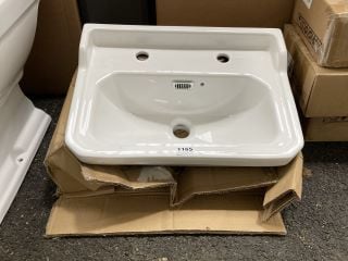 (COLLECTION ONLY) 500MM WIDE TRADITIONAL STYLED 2TH CERAMIC BASIN - RRP £245: LOCATION - A6