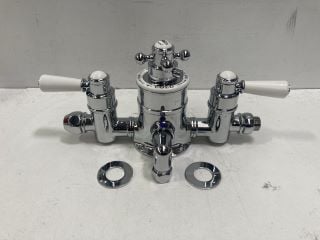 TRADITIONAL EXPOSED TRIPLE SHOWER VALVE IN CHROME - RRP £545: LOCATION - R1