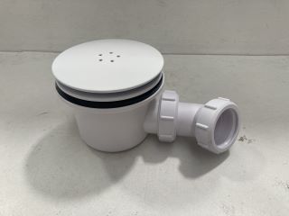 90MM FAST FLOW SHOWER WASTE IN WHITE WITH OUTLET ELBOW - RRP £90: LOCATION - R2