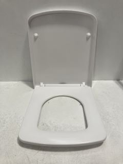 WHITE TOILET SEAT - RRP £70: LOCATION - R2