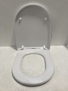 WHITE TOILET SEAT - RRP £70: LOCATION - R2