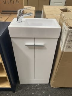 (COLLECTION ONLY) FLOOR STANDING 2 DOOR CLOSET SINK UNIT IN WHITE WITH A 410 X 225MM STH POLYMARBLE BASIN COMPLETE WITH A MONO BASIN MIXER TAP & CHROME SPRUNG WASTE - RRP £645: LOCATION - B6