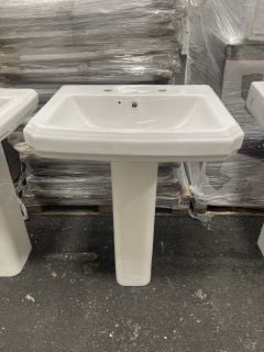 (COLLECTION ONLY) 600MM WIDE 2TH CERAMIC BASIN WITH FULL PEDESTAL - RRP £320: LOCATION - B7