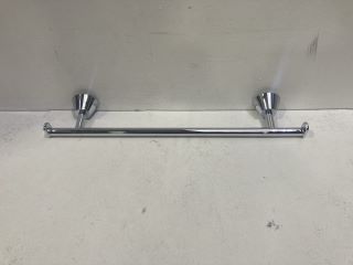 VITRA 450MM WIDE WALL MOUNTED TOWEL RAIL IN CHROME: LOCATION - R4