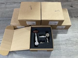 QTY OF ASSORTED TRADITIONAL TRV VALVES WITH LOCK SHIELDS - RRP £540: LOCATION - R4