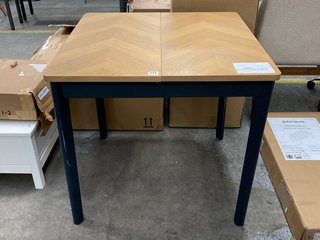 JOHN LEWIS & PARTNERS FERN SMALL EXTENDING DINING TABLE IN INK/OAK RRP - £179: LOCATION - C6