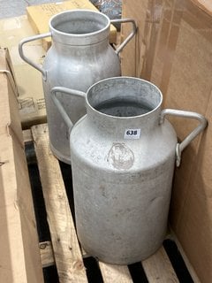 2 X VINTAGE ALUMINIUM MILK CHURN JUGS: LOCATION - B7