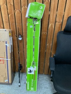 GREENWORKS 40 VOLT CORDLESS POLE HEDGE TRIMMER: LOCATION - A5