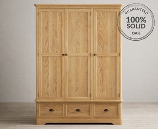 CAMBRIDGE/BYFORD/BRIDSTOW NATURAL SOLID OAK TRIPLE WARDROBE - RRP £1299: LOCATION - A2