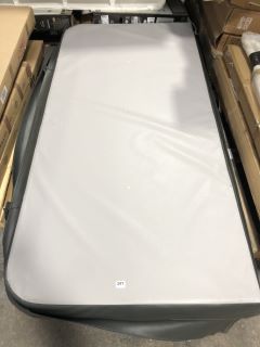 LUSO SPAS HOT TUB REPLACEMENT COVER - RRP £375: LOCATION - A8